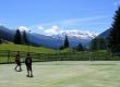 Tennisplatz mit blick auf die Schareck
